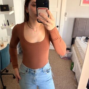 Elodie Nordstrom Brown Long Sleeve Circle Bodysuit Size S